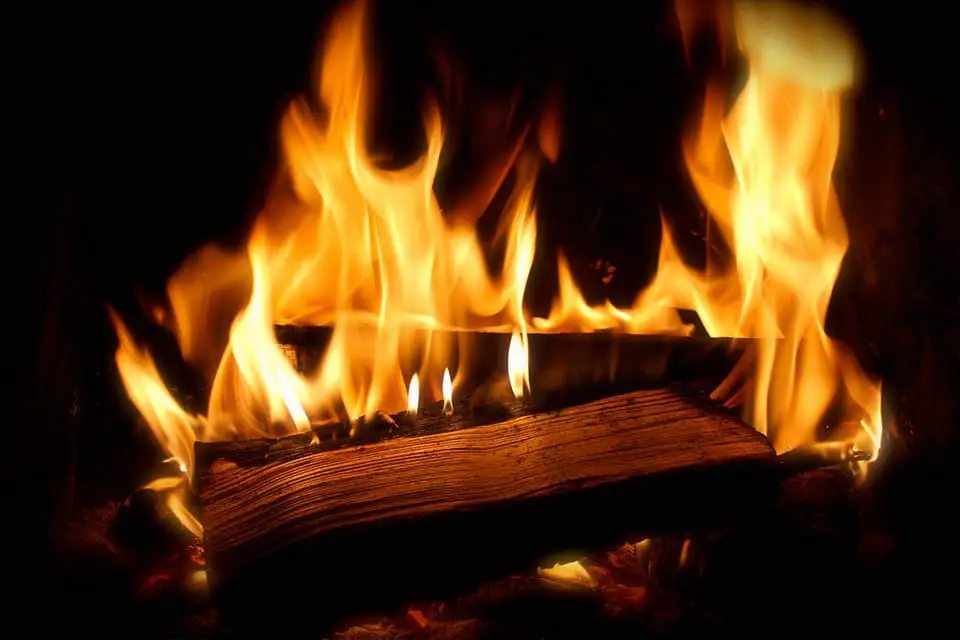 guide-comment allumer feu cheminee